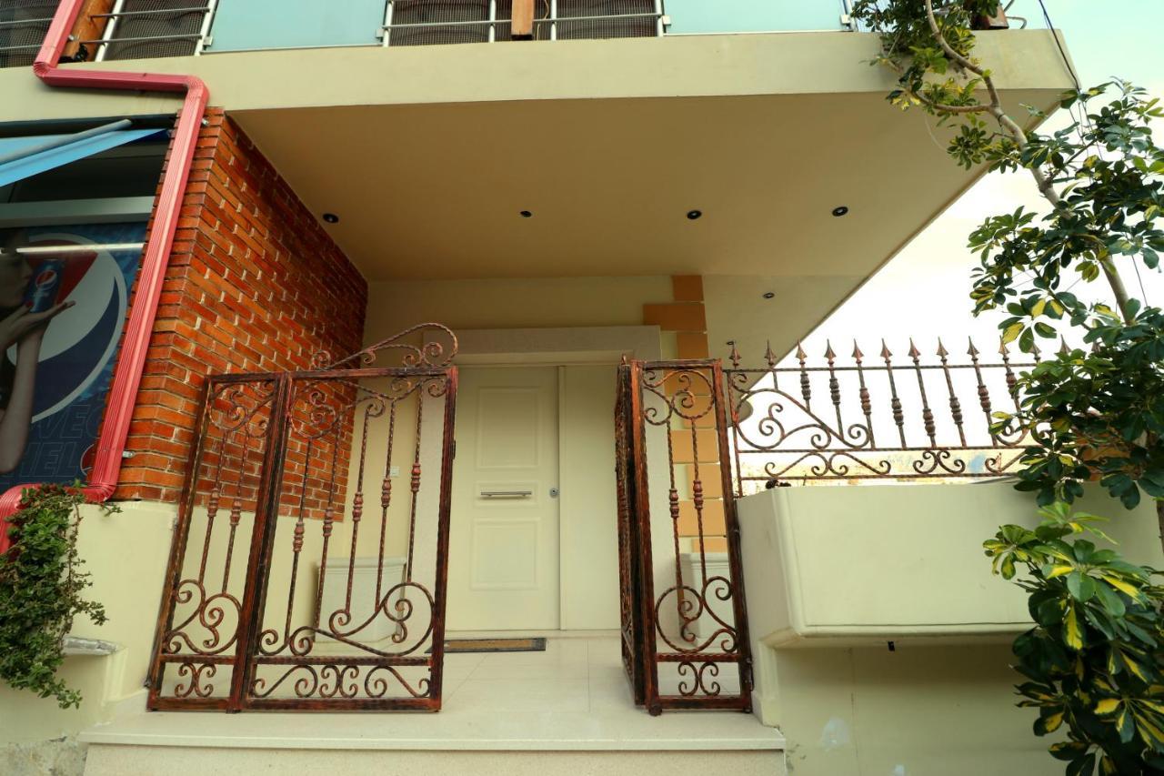 Fegi Rooms ฮีมาเรอ ภายนอก รูปภาพ