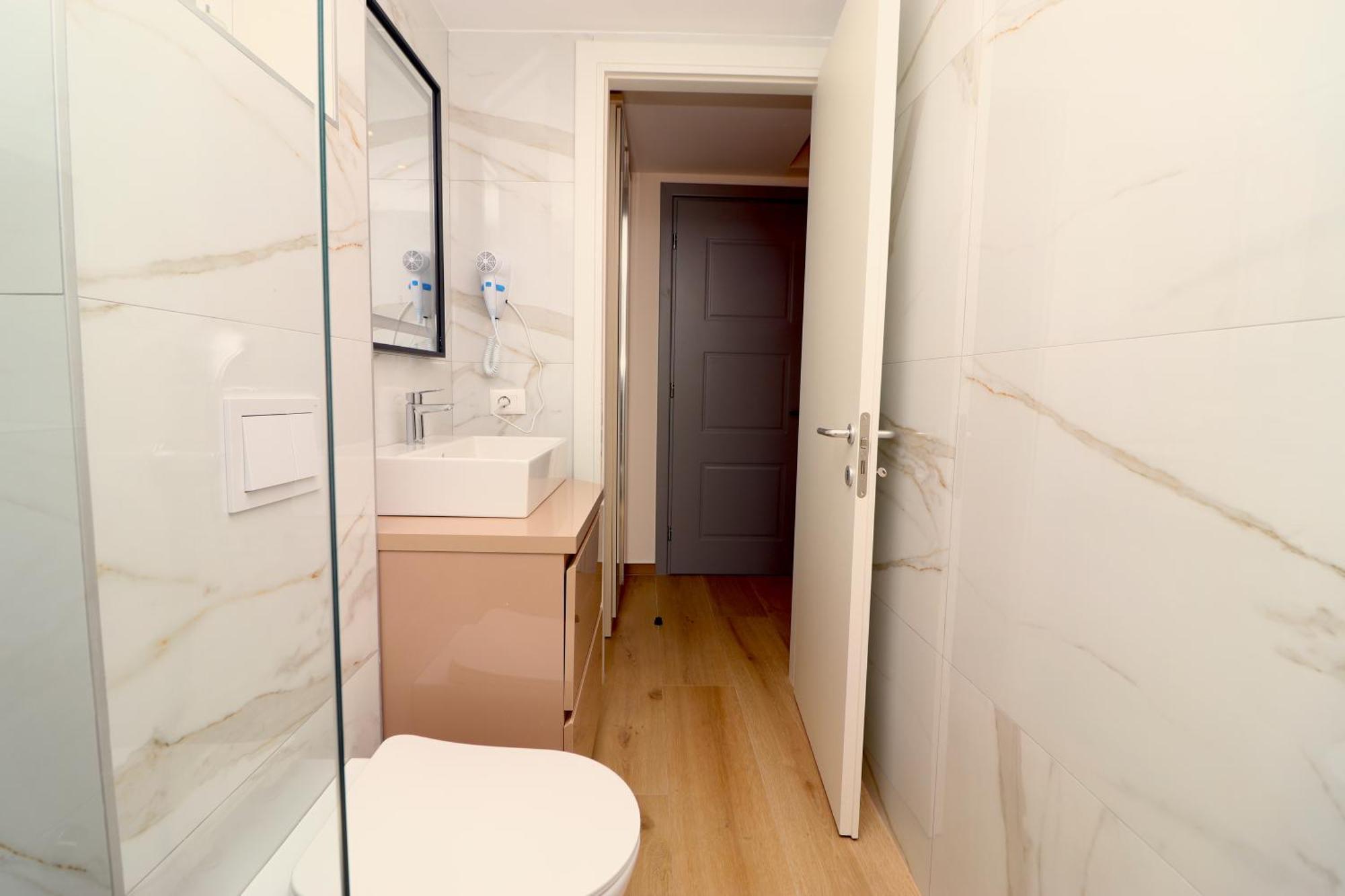 Fegi Rooms ฮีมาเรอ ภายนอก รูปภาพ